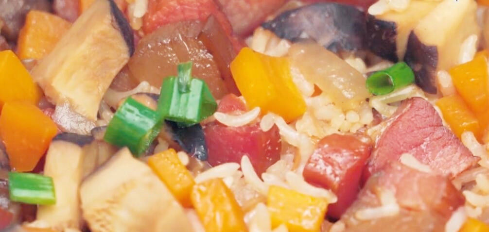 特别|煮饭不要只做白米,这么一个锅,特别的香,炒饭比这个好吃