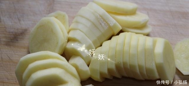土豆泥|拿“它”当晚餐,2天吃1次,坚持1个月,腰变苗条了,皮肤白嫩