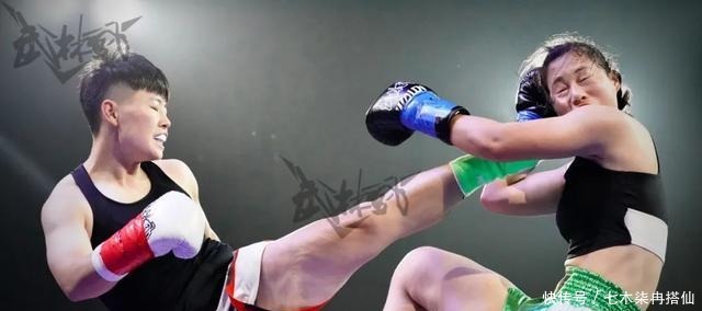 记录|记录精彩瞬间!中国超级新人王赛65KG四强即将决出