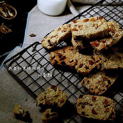  饼干|燕麦红枣核桃饼干