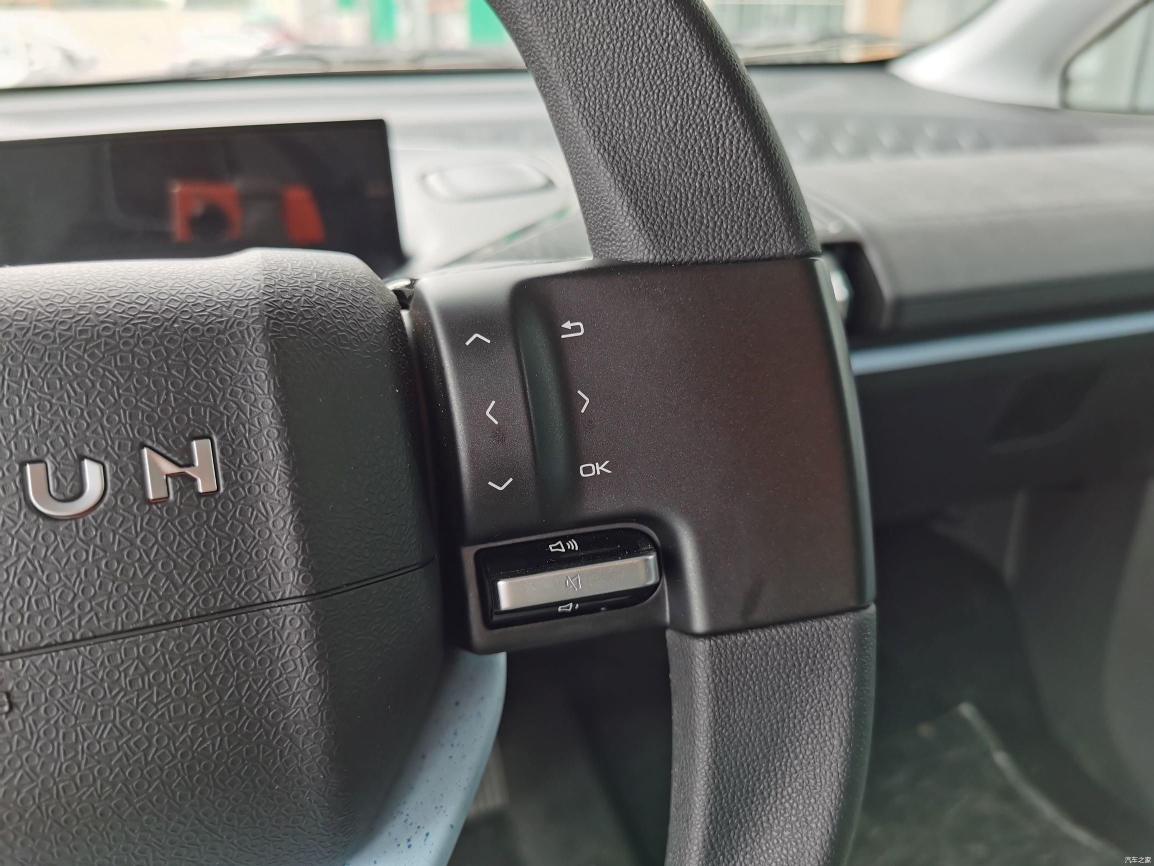  简单|让快乐来得更简单！体验新宝骏E300/E300 PLUS