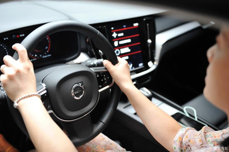 设计|【见证】【Richard作业】XC60老车主深度体验S60