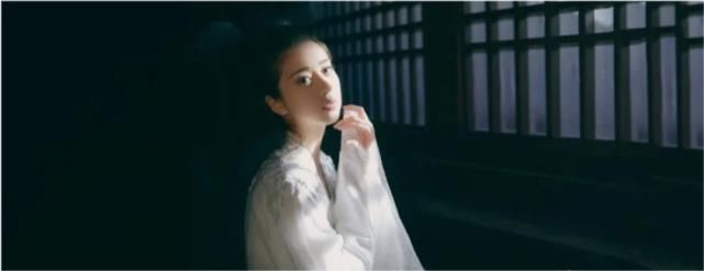 才女|逍遥诗集，人也逍遥，河南才女的诗，细腻温婉，尽显女性温柔灵动