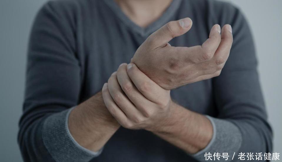 体检查出“甘油三酯”超标后，三种食物尽早撤下餐桌，早做了解2023