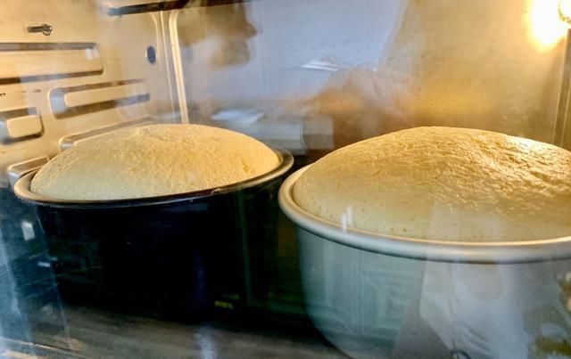 开裂|戚风蛋糕开裂,回缩2个盆教你做蛋糕,配方简单易学,一次成功