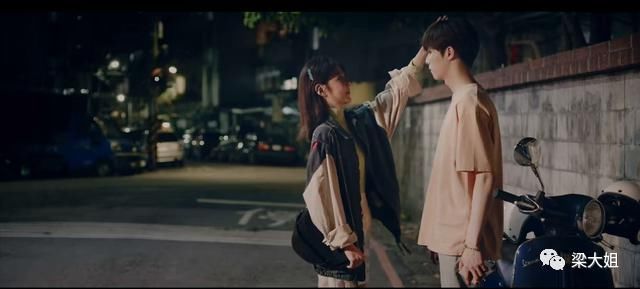  感人|陈立农MV搭档林依晨邵雨薇，演技不错，歌曲太感人