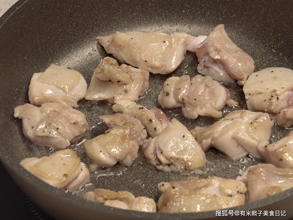 简单|奶油炖鸡,口感浓郁,做起来简单,摆上桌显气派,快来露一手吧!