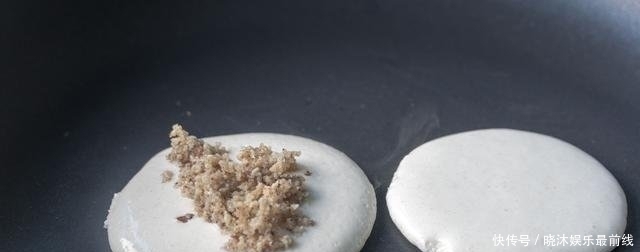  筷子|1碗糯米粉，一杯牛奶，筷子搅一搅，软糯香甜，3斤糯米粉不够吃