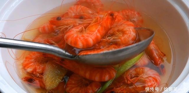 高端|大厨将梳子蟹、斑节虾两种高端食材用最朴素烹饪方式烹制出的美味