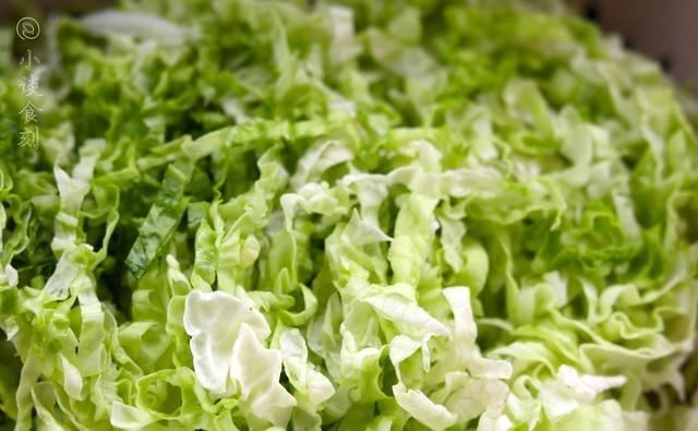  夏天|适合夏天吃的家常菜，炒炒就上桌，咸香爽口家人爱吃，一盘2块钱