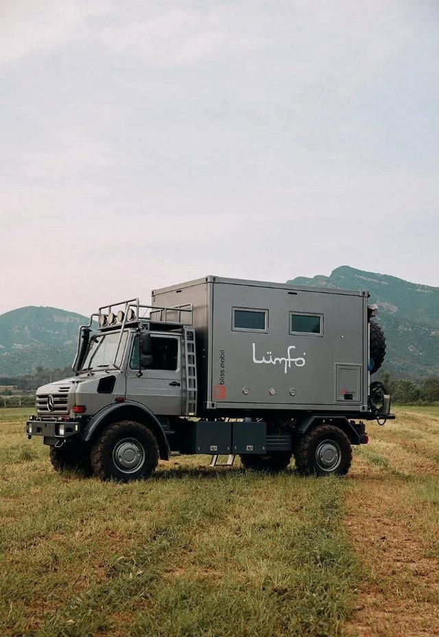  LAMFO|独家对话LAMFO创意总监何可，为何穿搭是个人时尚审美的最直接输出？