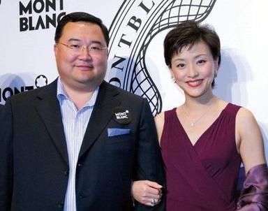 杨澜|52岁杨澜上镜气质佳，事业家庭两不误获封“人生赢家”