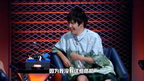  领笑员|《脱口秀大会》：本以为大张伟是乱拍灯，直到郑爽来了