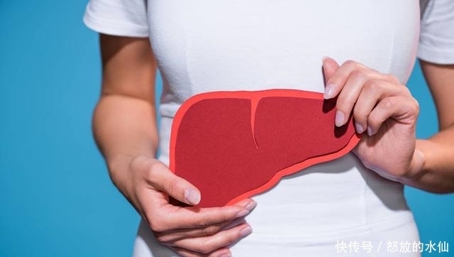 自查|皮肤出现这种情况,说明肝脏严重受损,赶紧对照自查一下吧