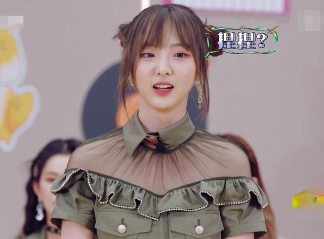  导演组|导演组喊错郑乃馨名字，她下意识反应被拍，脾性如何一目了然