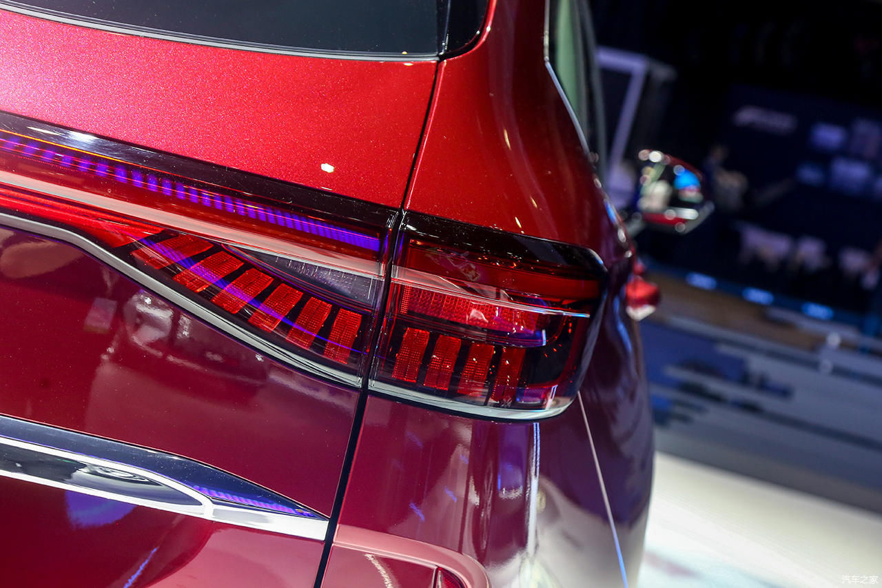  预售|第三代哈弗H6亮相成都车展 预售价格12.2-14.1万元