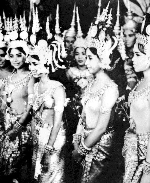 发迹史|波尔布特的发迹史,要从他堂姐爬上柬埔寨国王的龙床说起