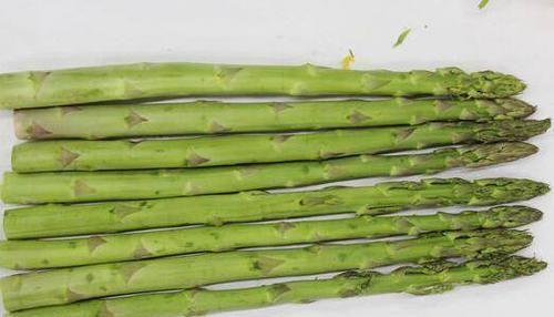  细胞|胃癌增强体质，避免转移，可以吃5种食物，很简单