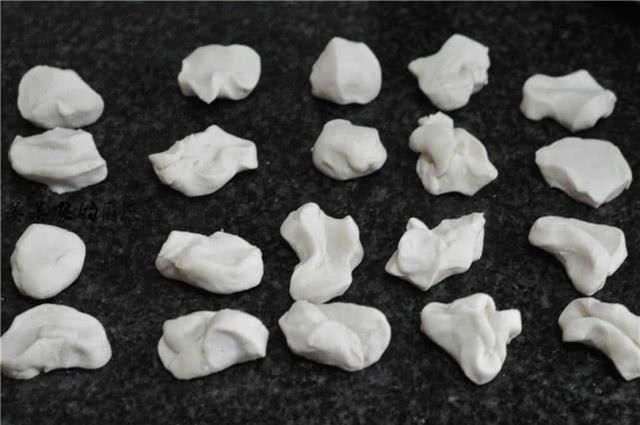  好吃|不煎不烙不油炸，孩子就爱此物，柔软劲道比纸薄，好吃不上火！