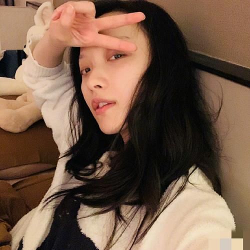  直呼|范丞丞自曝理想型，听到她的名字，女粉丝直呼：太有眼光了