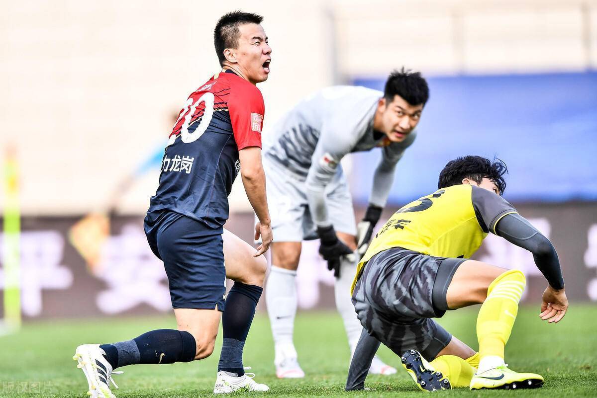  唯有|深足不敌恒大遭遇中超两连败，唯有一人表现不俗，可昂首离开