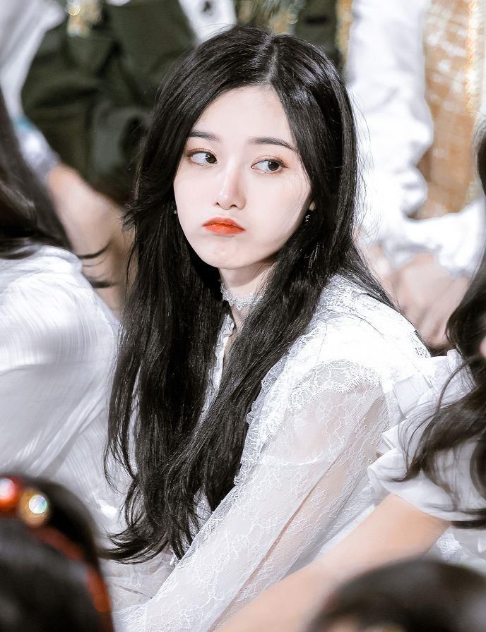 综艺|《创3》未出道的徐艺洋,与出道的陈卓璇,居然一起上综艺了