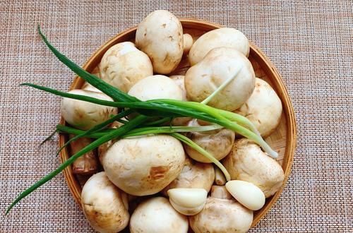 做好|秋季天气炎热,几分钟就可以做好了,低脂低热量,给肉都不换呀