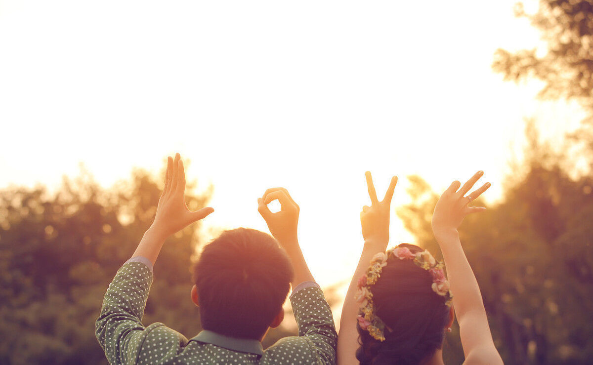 男方|女子买房车不要彩礼，男方却要加名，女子：我不想拿父母财产扶贫