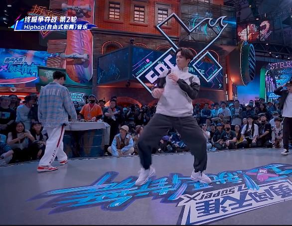 舞者|《这就是街舞第三季》,亮点纷呈,队长领衔四轮BATTLE燃炸全场