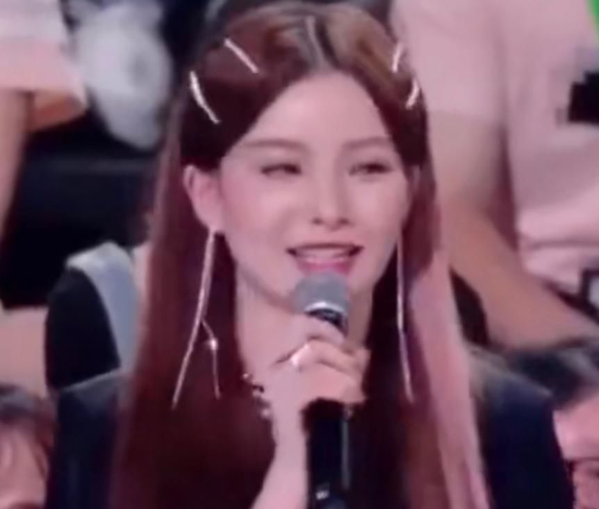  位成员|硬糖少女303队长之争锁定两人，希林致敬火箭少女，陈卓璇厉害了