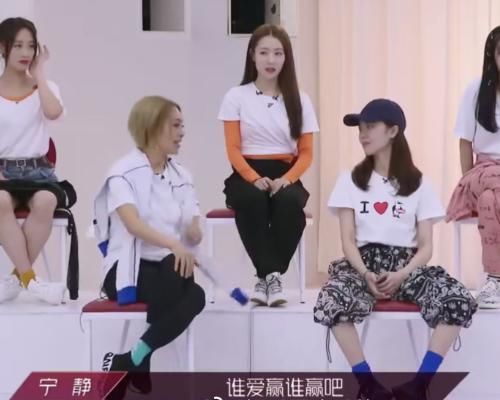  助阵|宁静反对亲友团请流量明星助阵，看到她想请的是谁，打扰了