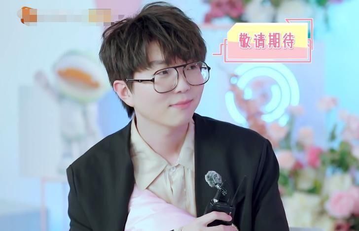  在线|毛不易节目采访中谈及郭麒麟，又是吹捧又是在线卑微，实在是太皮了