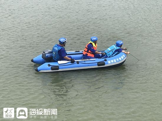  夫妻|淄博一轿车落入水塘，车内一对60余岁夫妻溺亡