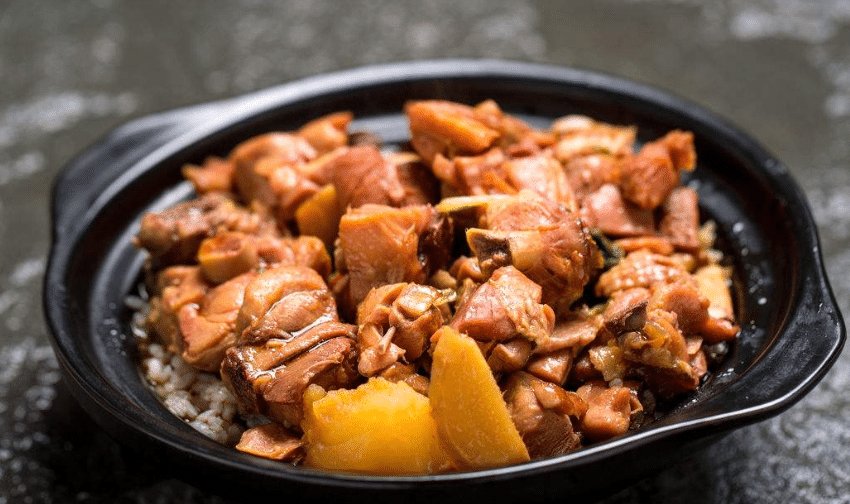  炒鸡块|好吃的黄焖鸡你也想拥有吗？赶紧动手做出这样的美味吧！