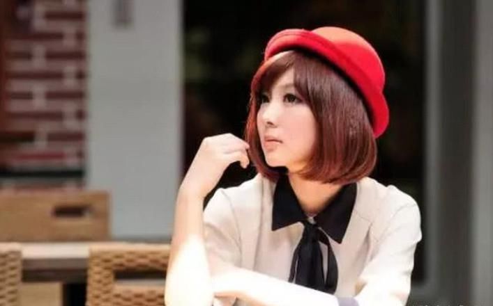 请柬|结婚请柬都发给亲戚朋友了,最后却因为10万块彩礼分手了。