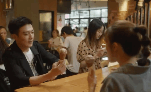  完美|《三十而已》：顾佳才不是什么完美女人