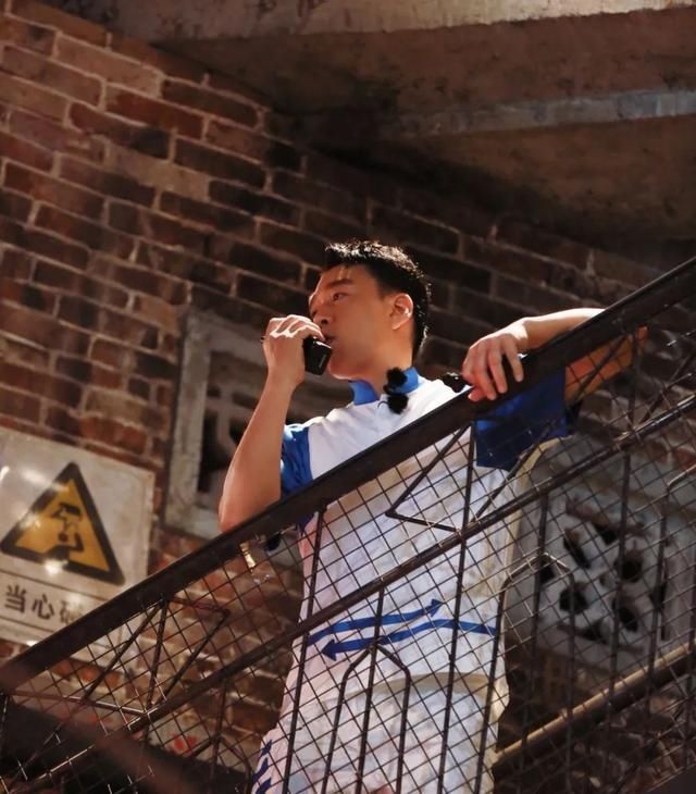  哥哥们|这三点告诉你，《元气满满的哥哥》为啥不敌《乘风破浪的姐姐》