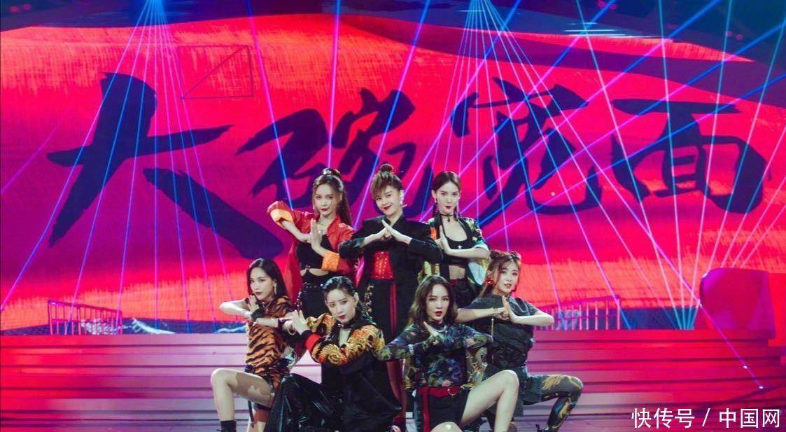 猫腻|太霸气!金星称《乘风破浪》不敢请她:我当评委就没有猫腻了