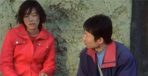 买家|女大学生被拐后，为何不选择逃跑？买家1句话，让她们想逃却不能