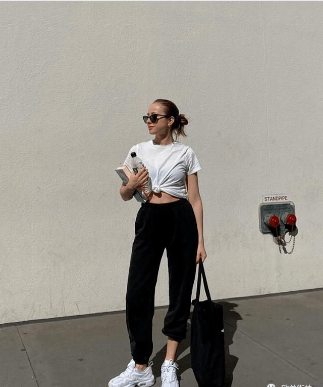  大街|谁说白T恤烂大街，那是你不会搭！