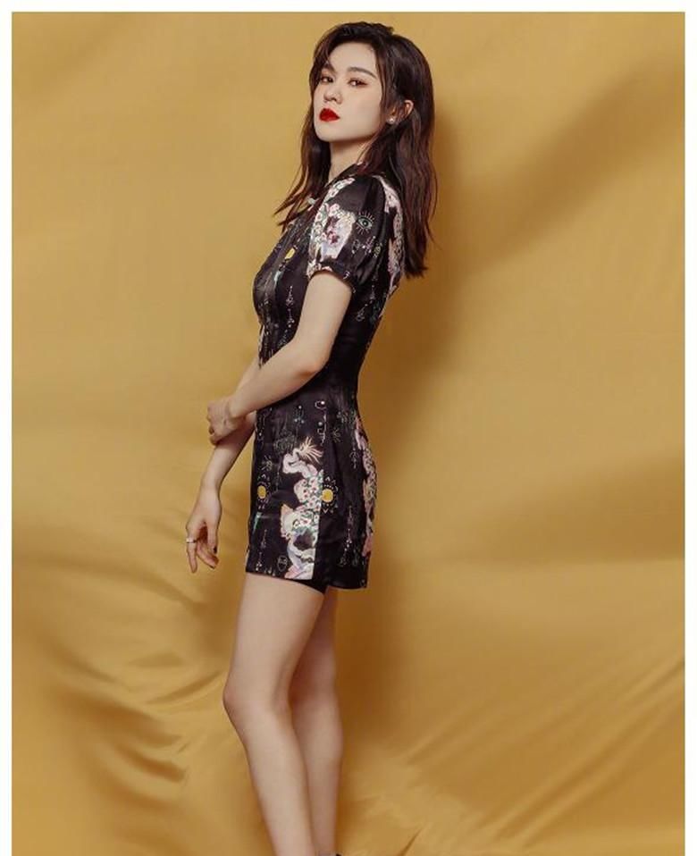  淘汰|《姐姐们》五公淘汰名单，宁静组黄圣依白冰淘汰，蓝盈莹主动退赛