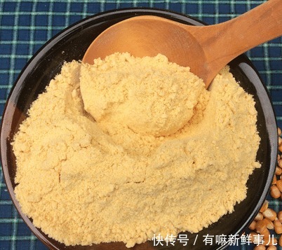 面团|多吃粗粮对身体好,教你几种玉米面的做法,营养美味,老少都爱吃