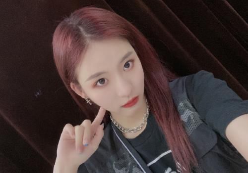  希林娜|孙芮与希林娜依高battle，五字妹妹数据落后3倍，婧妹不容小觑