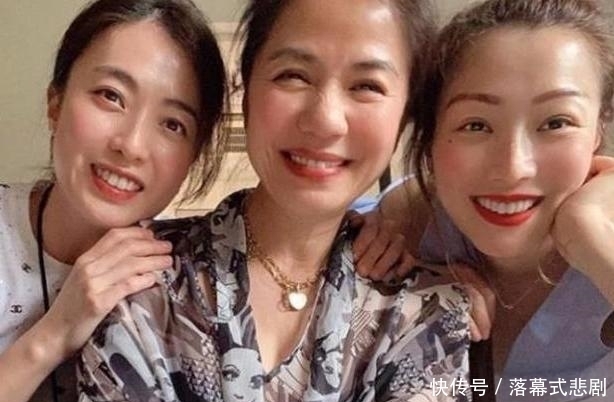不败|岁月不败美人,60多的岁钟楚红依旧美的“颠倒众生”