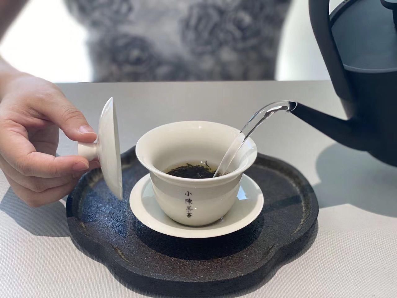 存成|六大茶类中，红茶、岩茶、绿茶，都可以长期储存，存成老茶吗？