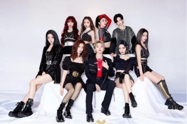  硬糖|一个作、一个糊、the9和硬糖少女谁会更抗打？