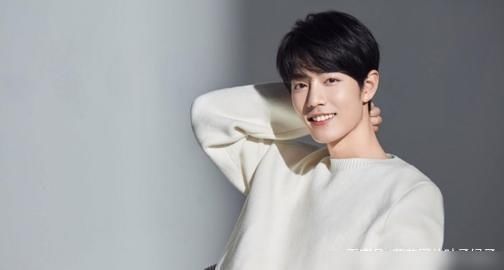  透露|肖战复出试水获好评，透露有两个综艺节目