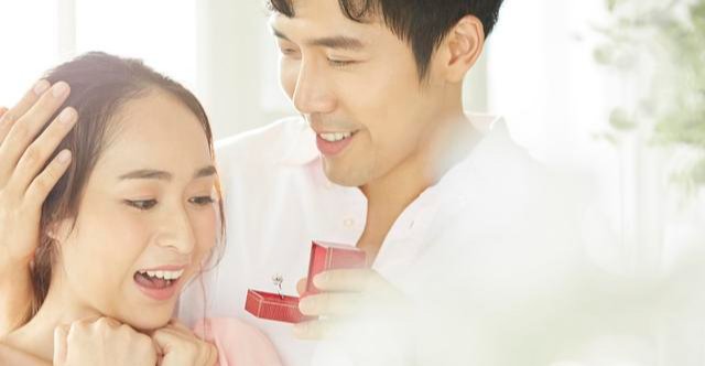 习俗|提问:农村订婚有哪些习俗?女朋友要彩礼10万合适吗?