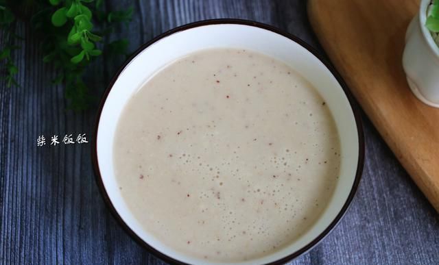  薏米|早餐除了喝牛奶，这个选择也不错，4种食材搭配，比牛奶还香