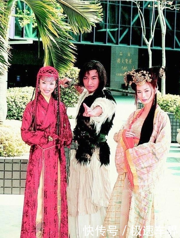 辜负|范文芳17岁初恋亿万富商,11年恋情被辜负,终遇良人李铭顺